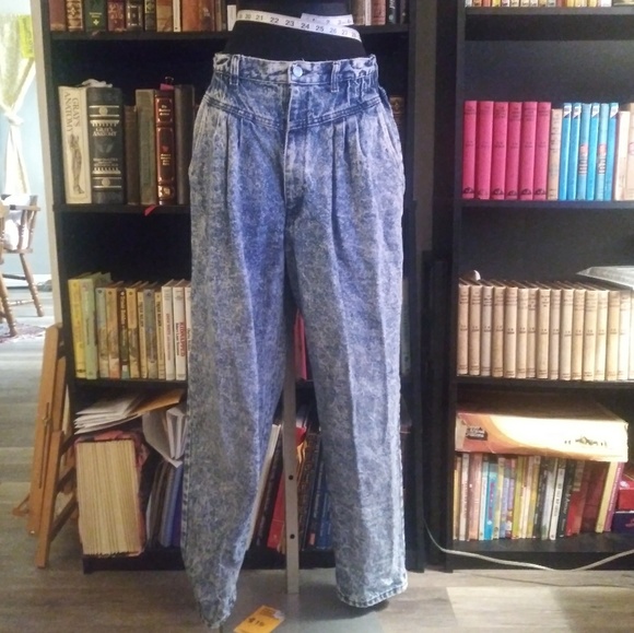 Vintage Denim - 1980s High Waisted Acid Wash Jeans M
